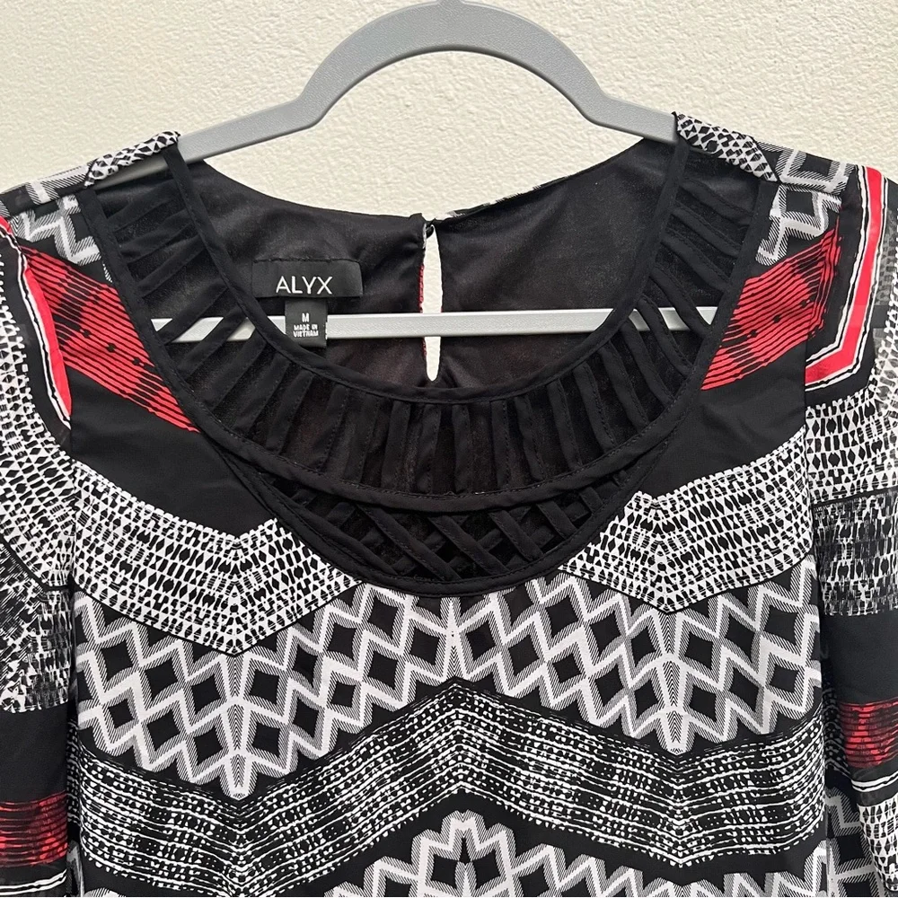 [Alyx] Patterned blouse - Picture 2 of 6